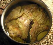 Coniglio con Salsa di Mandorle