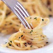 Spaghettini with Garlic and Lemon
